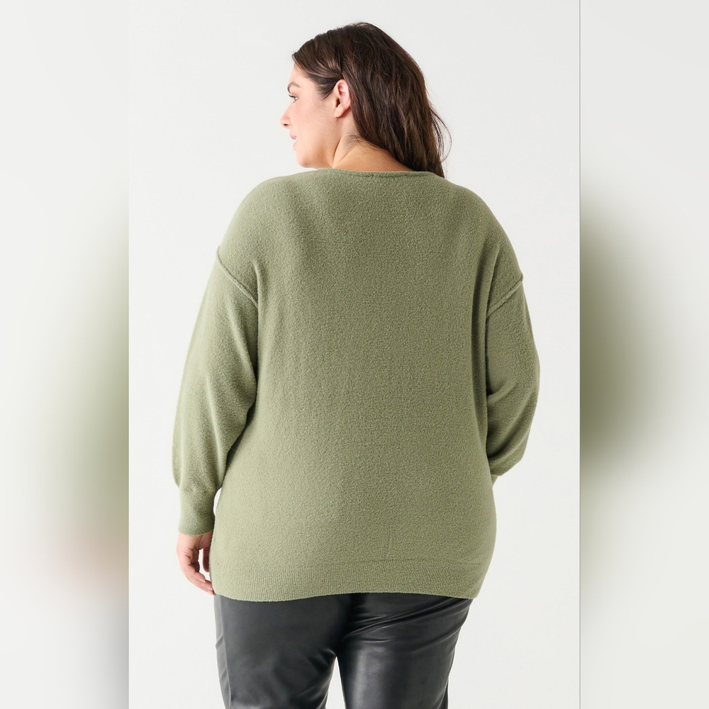 [X, 1X & 3X] NWT DEX Plus Exposed Seam Sweater - Sage - Picture 2 of 3